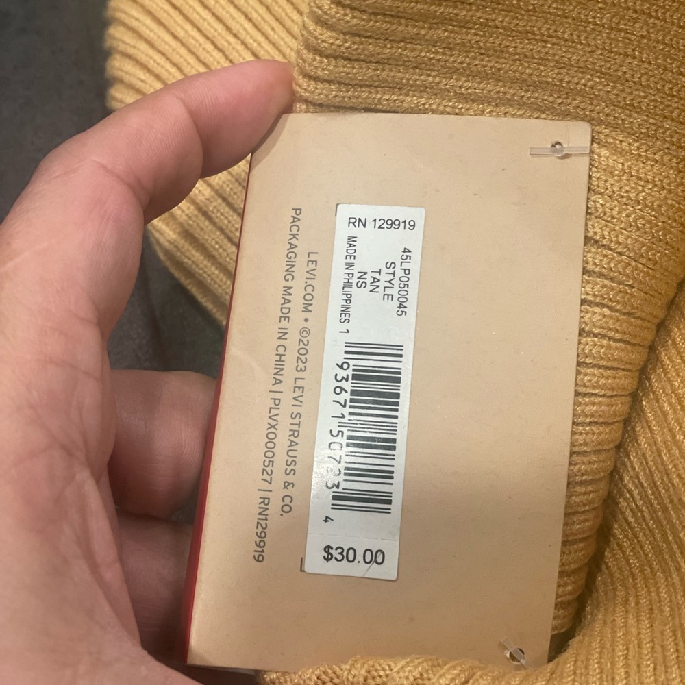 Levi's Mustard Knit Beanie - Picture 2 of 2